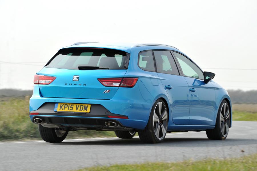  Seat Leon ST Cupra 280 2015 года  (UK) (фото 27 из 30)